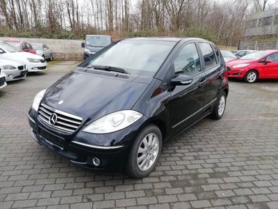 gebraucht Mercedes A150 A -KlasseAvantgarde, Leder, TÜV Neu