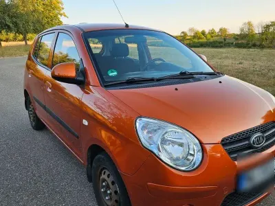 Gebraucht Kia Picanto 63 PS (46 kW) 2009 Orange Kleinwagen