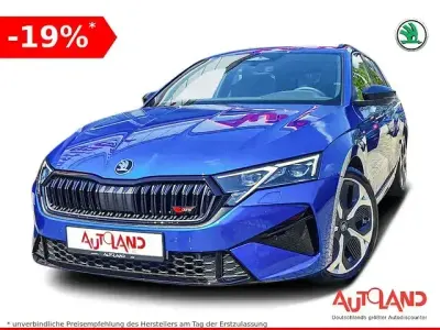 Neu Skoda Octavia RS 265 PS (194 kW) 2026 Blau Kombi