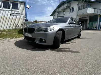 Gebraucht BMW 530 Sport Line 258 PS (189 kW) 2014 Kombi