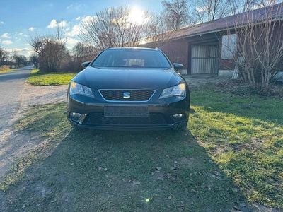 Schwarz Gebraucht 2014 Seat Leon ST Kombi | 8.100 € (Fairer Preis)