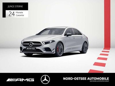 Digitalweiß Gebraucht 2023 Mercedes A35 AMG AMG Limousine | 49.490 € (Teuer)