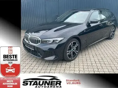 Gebraucht BMW 330 M Sport 245 PS (180 kW) 2025 Schwarz Kombi