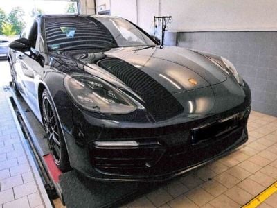 Porsche Panamera GTS