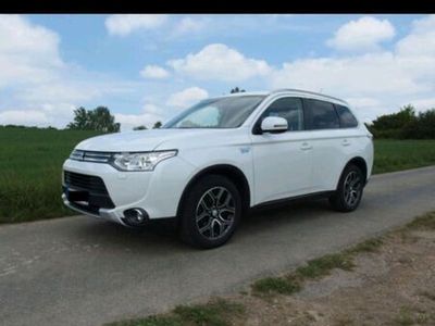 gebraucht Mitsubishi Outlander 2.2 DI-D Instyle ClearTec 4WD Instyle