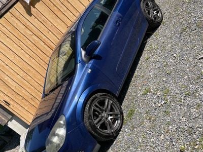 Opel Astra GTC