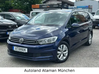 Gebraucht VW Touran Comfortline 116 PS (85 kW) 2018 Blau Van / Kleinbus