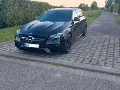 Gebraucht Mercedes E63 AMG AMG 571 PS (419 kW) 2018 Schwarz Limousine