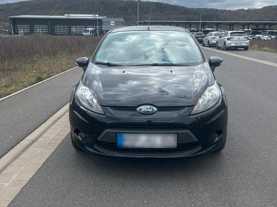 Gebraucht Ford Fiesta 82 PS (60 kW) 2010 Schwarz Kleinwagen