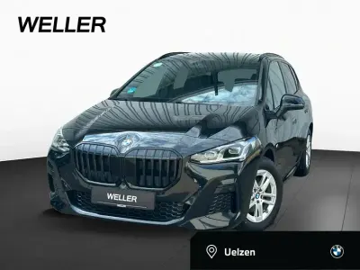 Gebraucht BMW 220 M Sport 178 PS (130 kW) 2024 Schwarz Van / Kleinbus