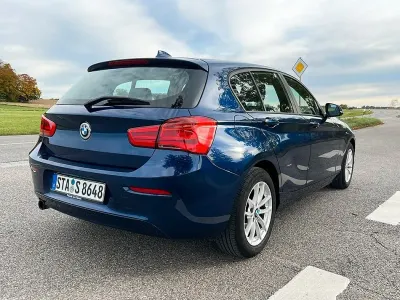 Gebraucht BMW 118 Advantage 136 PS (100 kW) 2017 Blau Kleinwagen