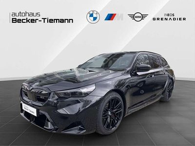 Nouă BMW M5 Exclusive 727 CP (534 kW) 2026 Negru Break