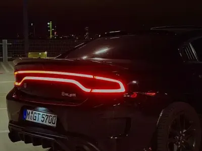 Gebraucht Dodge Charger 340 PS (250 kW) 2022 Schwarz Limousine