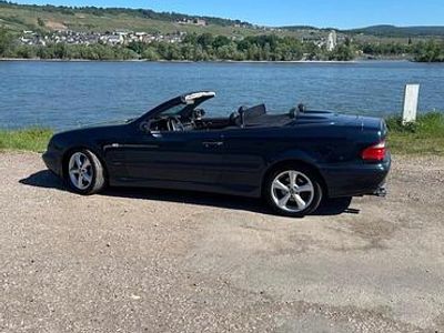 Gebraucht Mercedes CLK320 218 PS (160 kW) 1999 Blau Cabrio