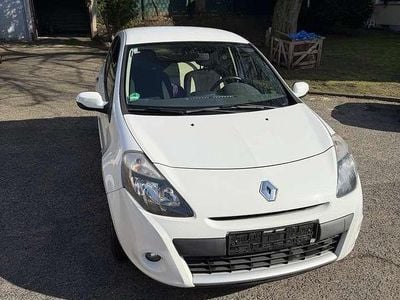 Gebraucht Renault Clio II Dynamique 75 PS (55 kW) 2011 Kleinwagen