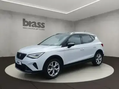 Gebraucht Seat Arona 110 PS (80 kW) 2023 "nevada" weiss SUV