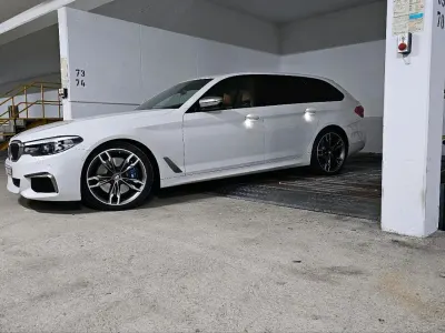 Gebraucht BMW 550 Sport Line 400 PS (294 kW) 2018 Weiß Kombi