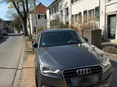 Gebraucht Audi A3 S-Line 105 PS (77 kW) 2014 Grau Coupé