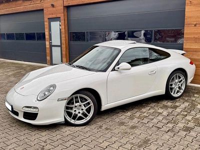 Porsche 911 Carrera
