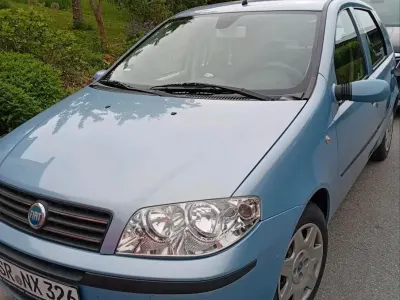 Gebraucht Fiat Punto 80 PS (58 kW) 2004 Blau Kleinwagen