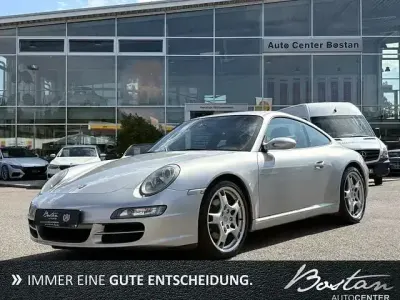 Gebraucht Porsche 911 Carrera S Sport 355 PS (261 kW) 2004 Silber Coupé