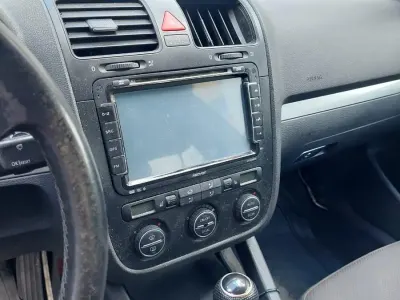 Gebraucht VW Golf V 100 PS (73 kW) 2006 Silber Kleinwagen