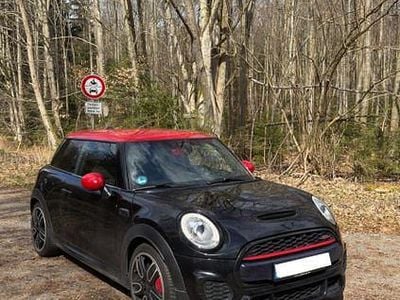 Second-hand Mini John Cooper Works 231 CP (169 kW) 2015 Negru Hatchback
