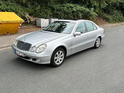 Mercedes E220