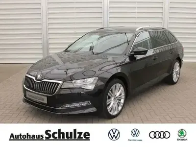 Gebraucht Skoda Superb Style 150 PS (110 kW) 2022 Schwarz Kombi