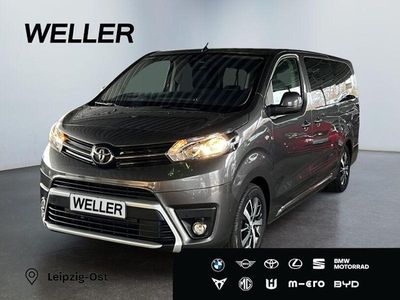 Grau Gebraucht 2022 Toyota Proace Verso Team Kombi | 35.490 € (Fairer Preis)