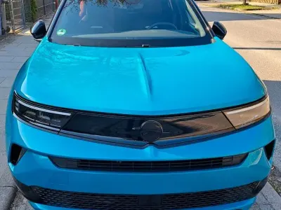 Usata Opel Mokka 131 CV (96 kW) 2025 Blu SUV