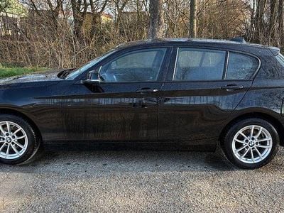 Usata BMW 116 Advantage 109 CV (80 kW) 2017 Nero Utilitaria