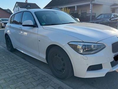 Gebraucht BMW 118 M Sport 150 PS (110 kW) 2015 Weiß Kleinwagen