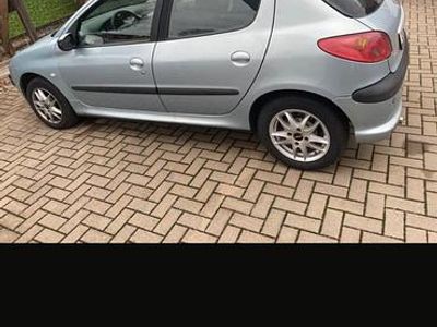 Gebraucht Peugeot 206 75 PS (55 kW) 2004 Blau Limousine