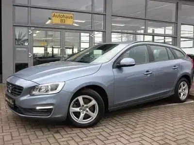 Brugt Volvo V60 Business Edition 150 HK (110 kW) 2017 Blå Stationcar