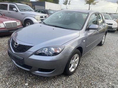 Grau Gebraucht 2005 Mazda 3 Kleinwagen | 1.100 € (Guter Preis)