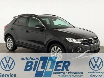Nouă VW T-Roc Life 150 CP (110 kW) 2025 Negru SUV