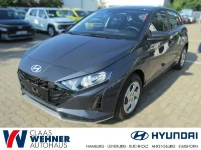 Neu Hyundai i20 Select 90 PS (66 kW) 2026 Grau Kleinwagen
