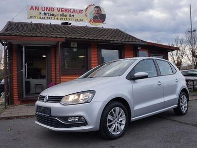 Gebraucht VW Polo Comfortline 90 PS (66 kW) 2016 Silber Limousine