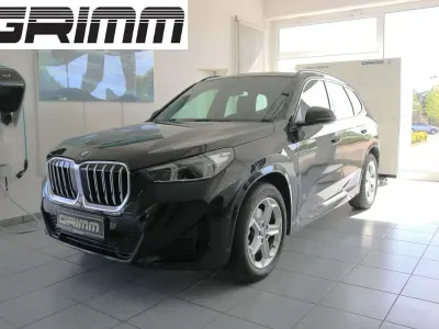 Gebraucht BMW X1 M Sport 156 PS (114 kW) 2025 Black sapphire metallic SUV