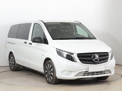 Usata Mercedes Vito 190 CV (139 kW) 2023 Bianco Furgone