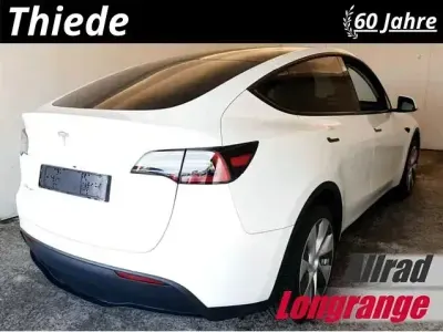 Usata Tesla Model Y 378 kW (514 CV) 2023 Bianco SUV