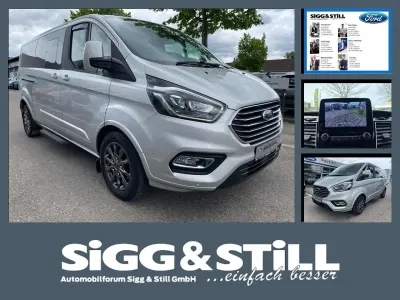 Gebraucht Ford Tourneo Titanium X 150 PS (110 kW) 2023 Polarsilber metallic Van / Kleinbus
