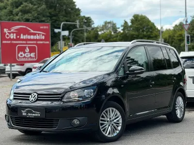 Gebraucht VW Touran Cup 105 PS (77 kW) 2014 Schwarz Van / Kleinbus
