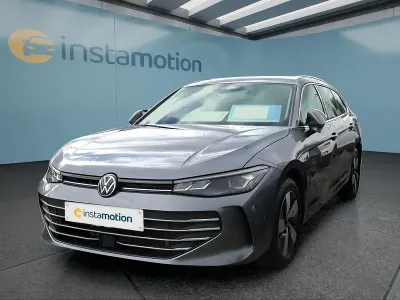 Gebraucht VW Passat 150 PS (110 kW) 2025 Grau Kombi