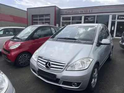 Gebraucht Mercedes A160 95 PS (69 kW) 2009 Silber Limousine