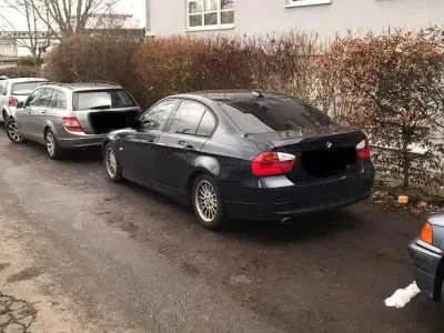 Gebraucht BMW 320 150 PS (110 kW) 2005 Blau Limousine