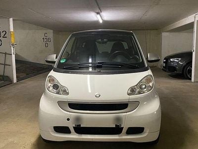 Weiß Gebraucht 2011 Smart ForTwo Coupé Coupé | 6.000 € (Fairer Preis)