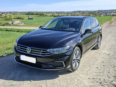 Gebraucht VW Passat GTE 156 PS (114 kW) 2021 Schwarz Kombi