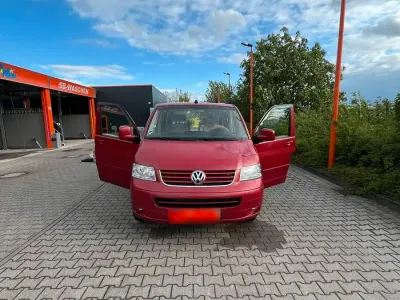 Gebraucht VW Multivan 174 PS (127 kW) 2005 Rot Van / Kleinbus